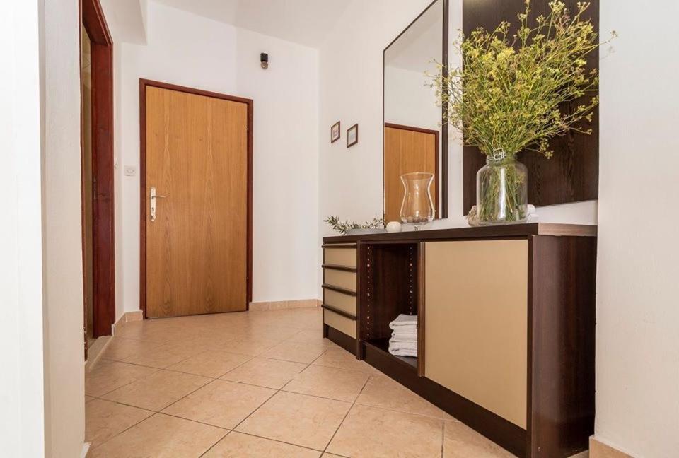 Mira Apartmán Pag Town